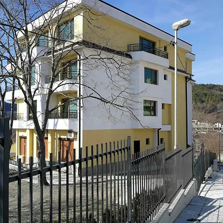 Daire Delfin Panorama Two Families *