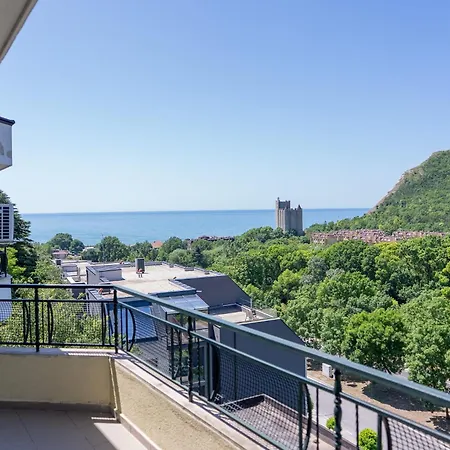 Delfin Panorama Two Families Appartement *